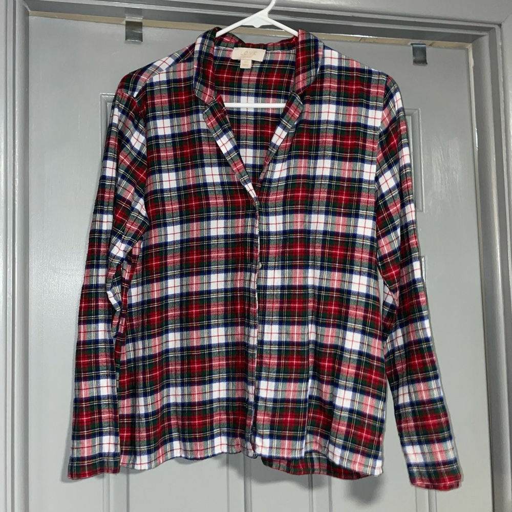 XS Plaid GAP Shirt. MUST BE BUNDLED